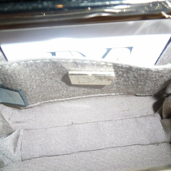 Diane von Furstenberg Tonda Passamentry Leather Chain Crossbody Cocktail Clutch - Picture 5 of 9